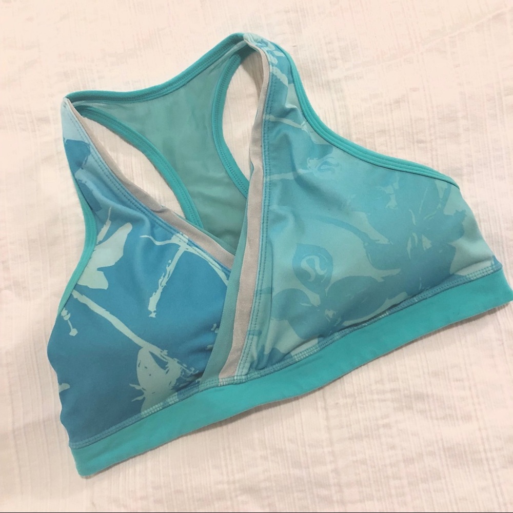 Lululemon V-Neck Sports Bra